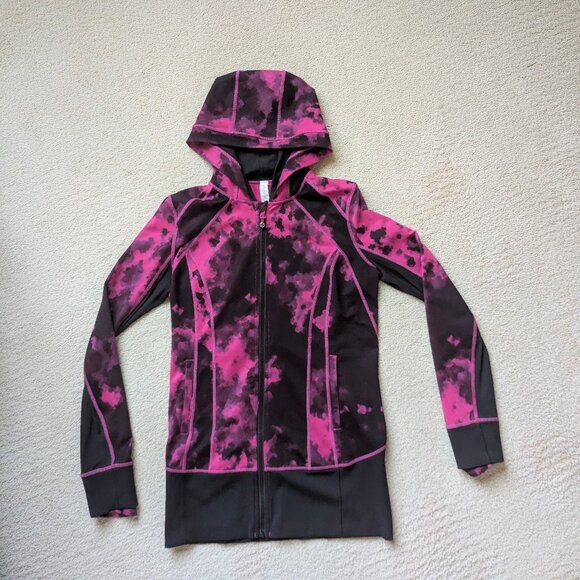 EUC Lululemon Daily Practice Jacket Blooming Pixie Raspberry Black Women's 8 run - Picture 2 of 14